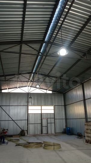 Склад, 215 м²