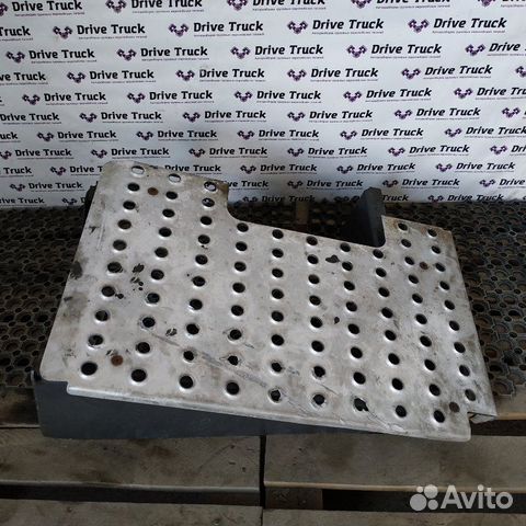 Трапик за кабиной Renault Magnum volvo DXI12