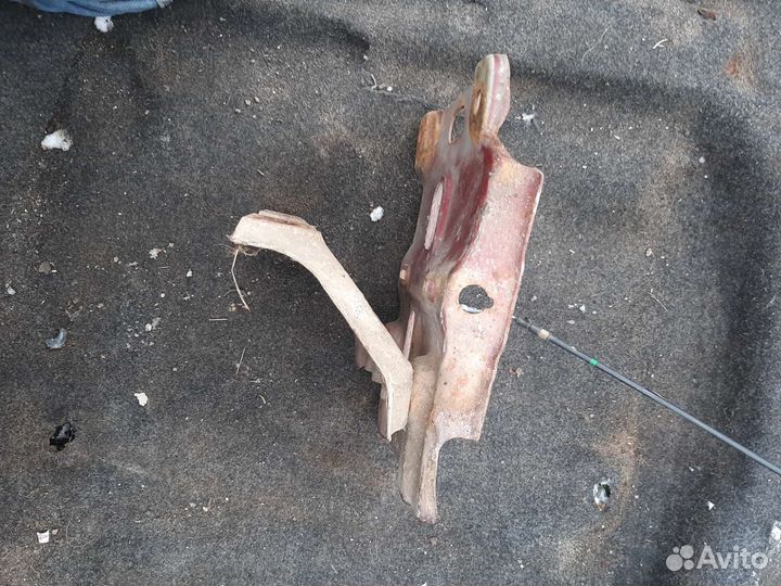 Площадка аккумулятора шевроле ланос