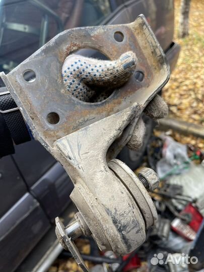 Кронштейн Переднего редуктора Ssang Yong Kyron