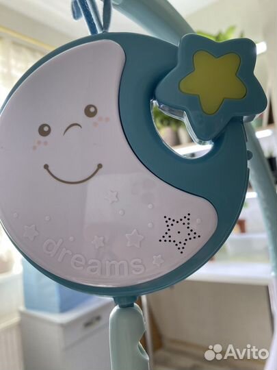 Мобиль в кроватку музыкальный chicco