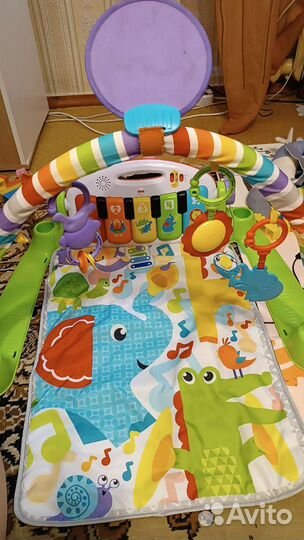 Развивающий коврик fisher price