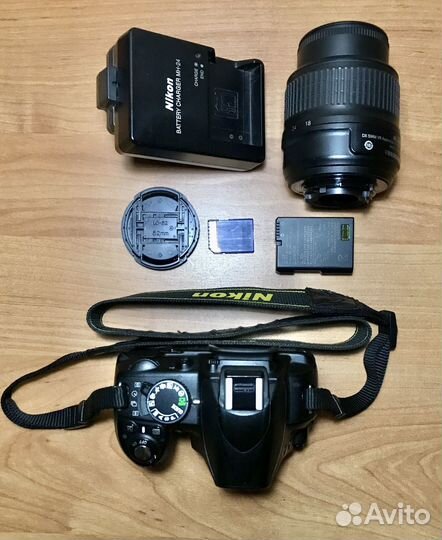 Зеркальная фотокамера Nikon D3100 kit