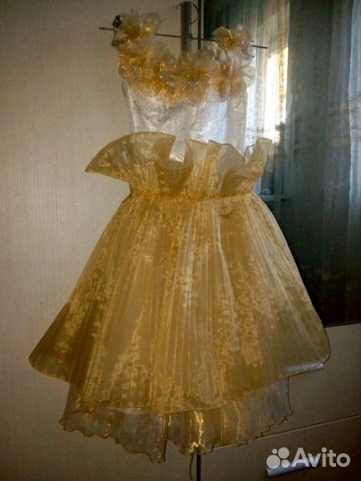 Платье нарядное