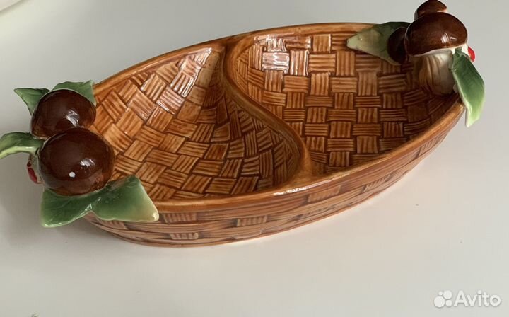 Посуда - менажницы, конфетницы-фруктовницы