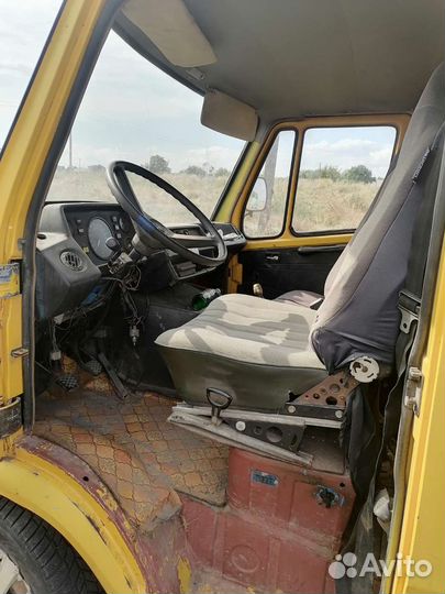 Mercedes-Benz T1 2.3 МТ, 1978, 200 000 км