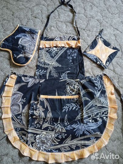 Фартуки с прихватками