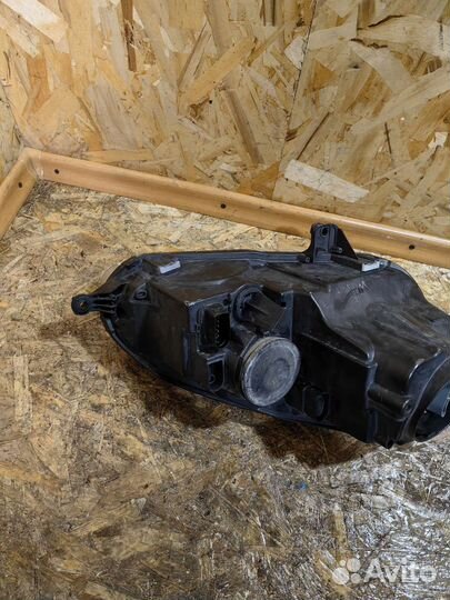 Фара Левая Фольксваген Джетта 5 Гольф 5 1K6941005Q