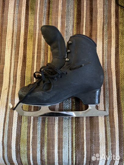 Коньки для фигурного катания edea