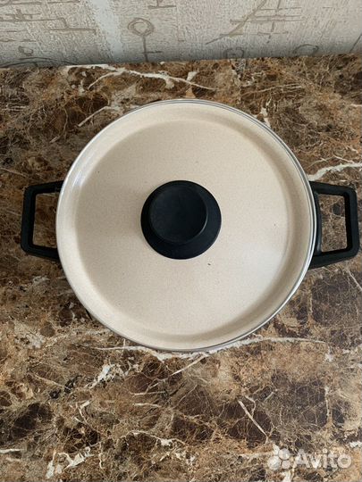 Кастрюля гдр маки