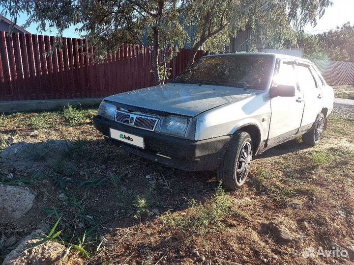 ВАЗ 21099, 2002