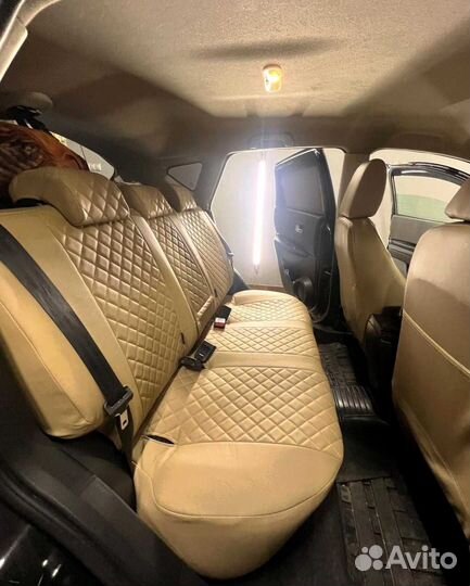 Автомобильные чехлы Nissan Qashqai l