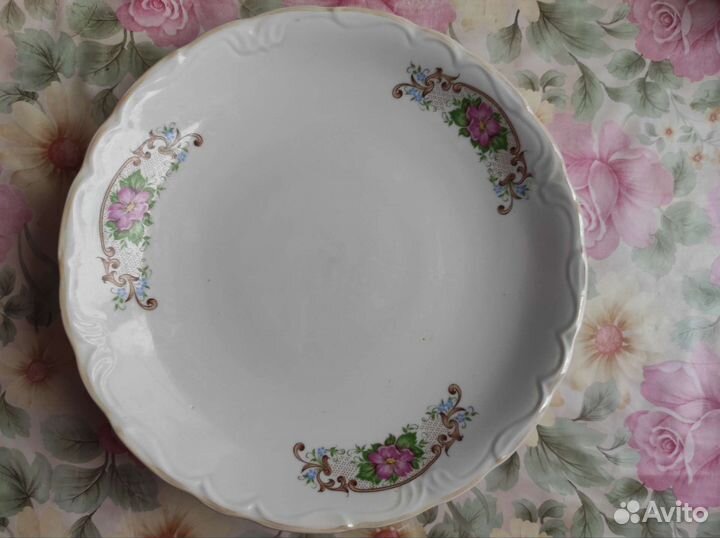 Тарелка, блюдо столовое