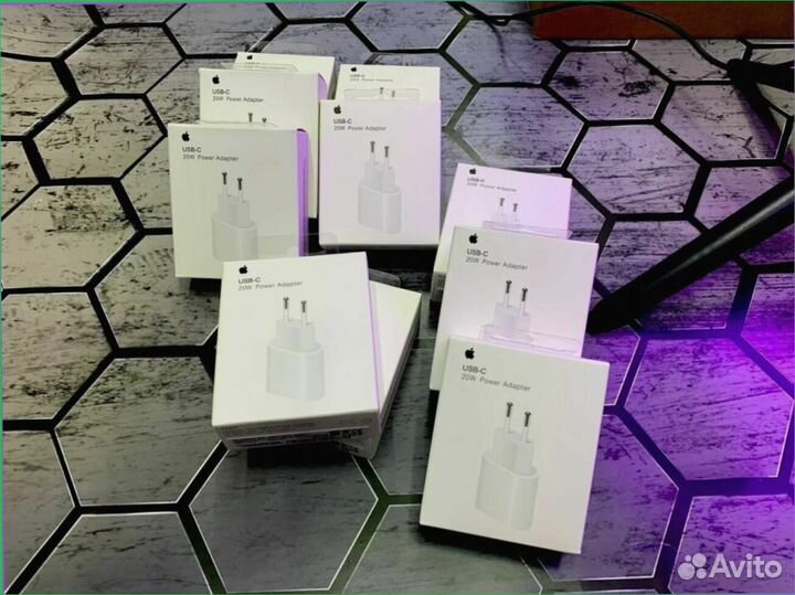 Зарядка на iPhone быстрая