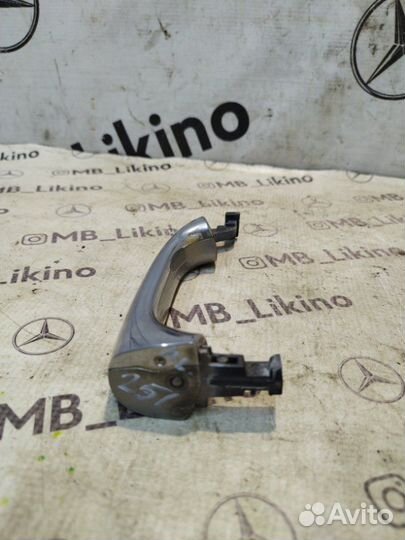 Ручка двери внешняя левая Mercedes R-Class W251