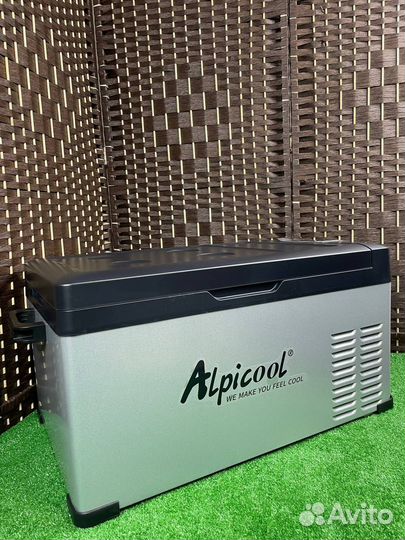 Компрессорный автохолодильник Alpicool