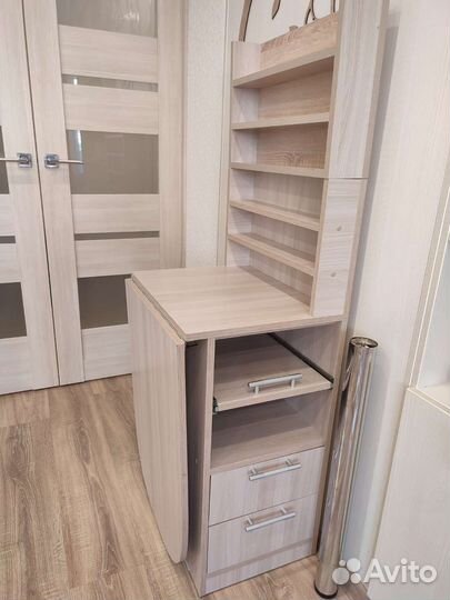 Маникюрный стол складной бу