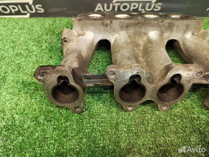 Впускной коллектор Volkswagen Golf 3 2.0 1991-2000