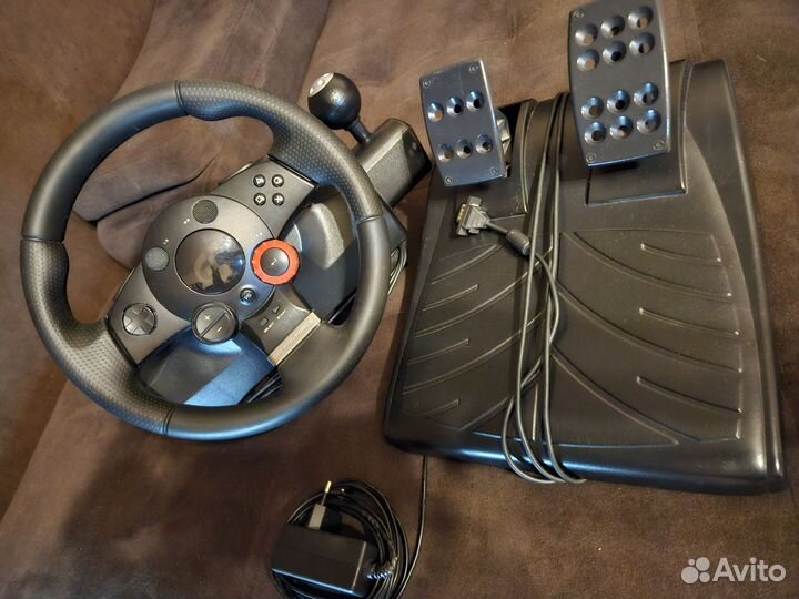 Руль logitech driving force gt