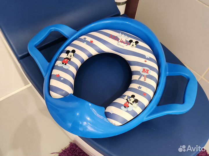 Детское сидение на унитаз