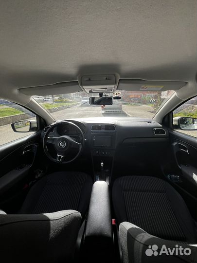 Volkswagen Polo 1.6 AT, 2012, 112 000 км