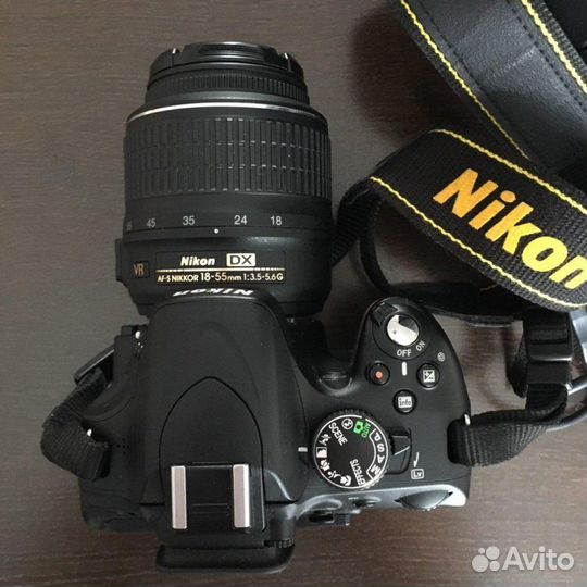 Зеркальный фотоаппарат