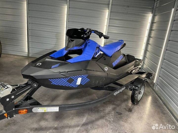 Sea-Doo Spark Trixx 3-Up Rotax 900, 2023