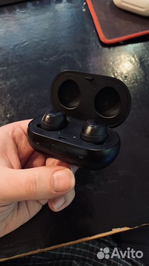 Samsung gear iconx 2018
