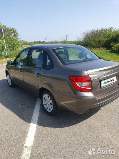 LADA Granta 1.6 МТ, 2018, 110 000 км