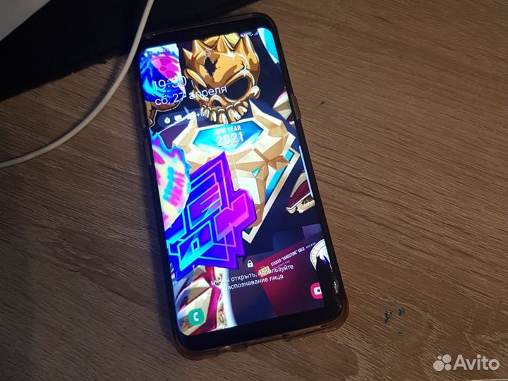 Samsung Galaxy S8, 4/64 ГБ