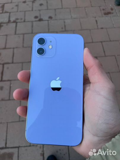 iPhone 12, 64 ГБ
