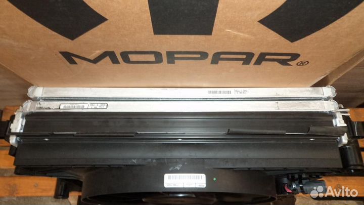 Вентилятор радиатора, Dodge Challenger 2023