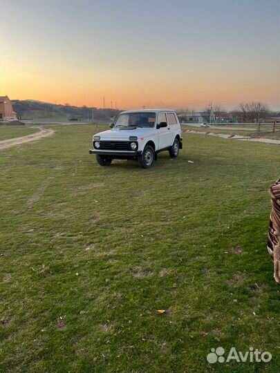 Сиденья на ниву