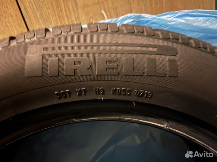Pirelli Winter Sottozero 210 Serie II 235/55 R18 104H