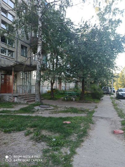 2-к. квартира, 47 м², 1/5 эт.