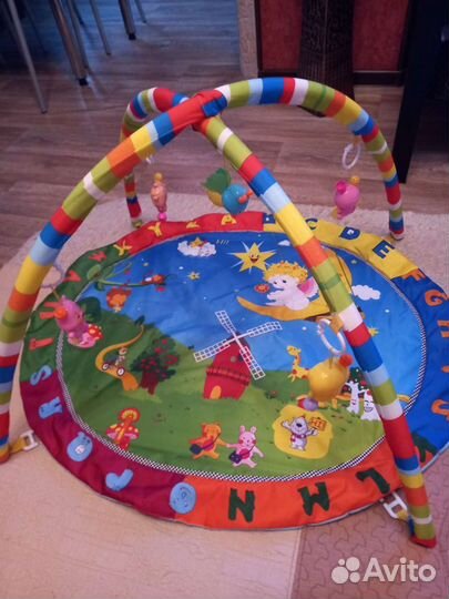 Развивающий коврик