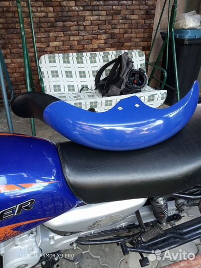 Переднее крыло мотоцикла Bajaj boxer
