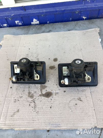 Замок крышки багажника мерседес е210