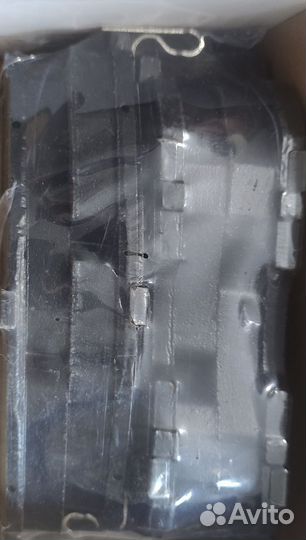 Колодки тормозные дисковые передние, комплект