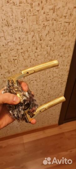 Замок дверной с ключем новый