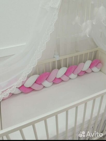 Бортик косичка в кроватку