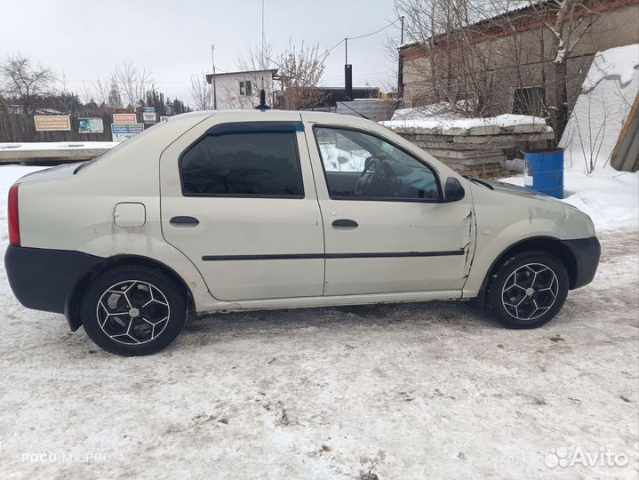 Renault Logan 1.6 МТ, 2006, битый, 290 000 км