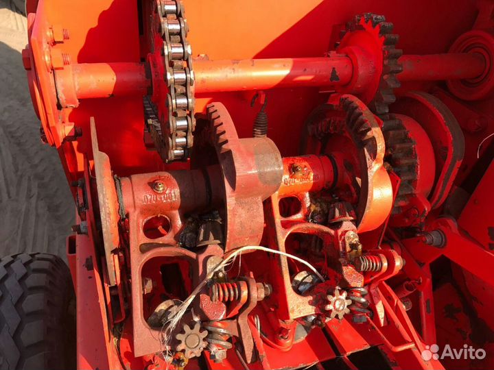 Пресс-подборщик Sipma Z224/1, 1996