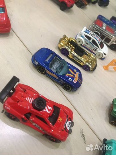 Детские машинки hot wheels
