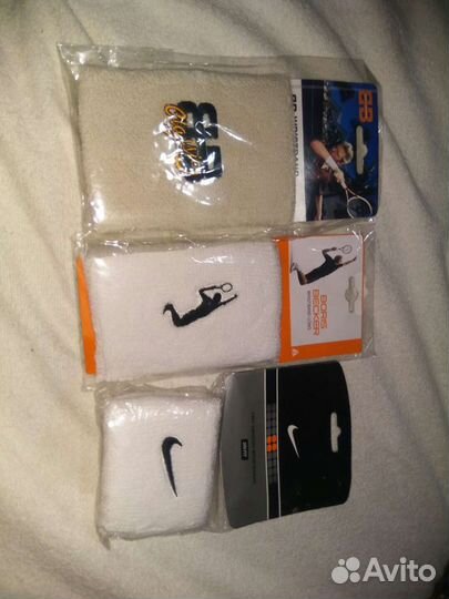 Повязка на запястье спортивная