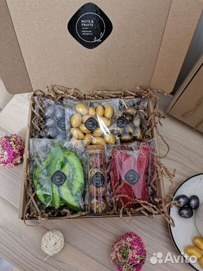 Подарочный набор учителю маме подруге на 8 Марта