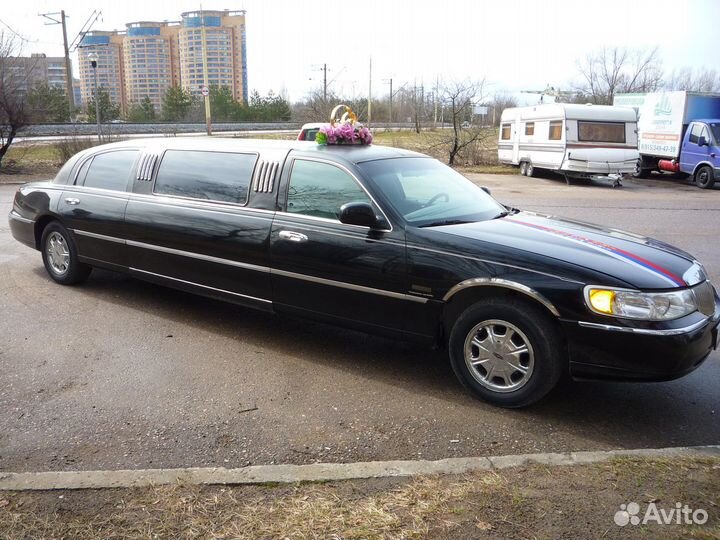 Lincoln Town Car 4.6 AT, 1999, 290 000 км
