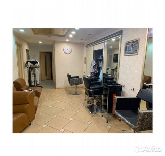 Аренда мест в салоне красоты