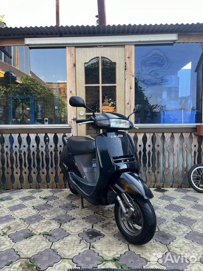 Мопед honda lead af 20