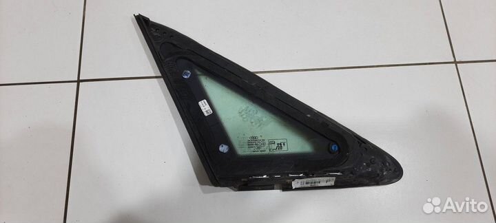 Стекло кузовное глухое правое (Audi A3)